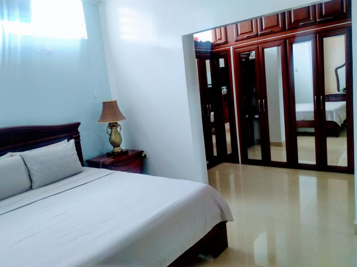 Departamentos Marcecilia De 2 Y 3 Habitaciones En El Centro De Manta Bagian luar foto
